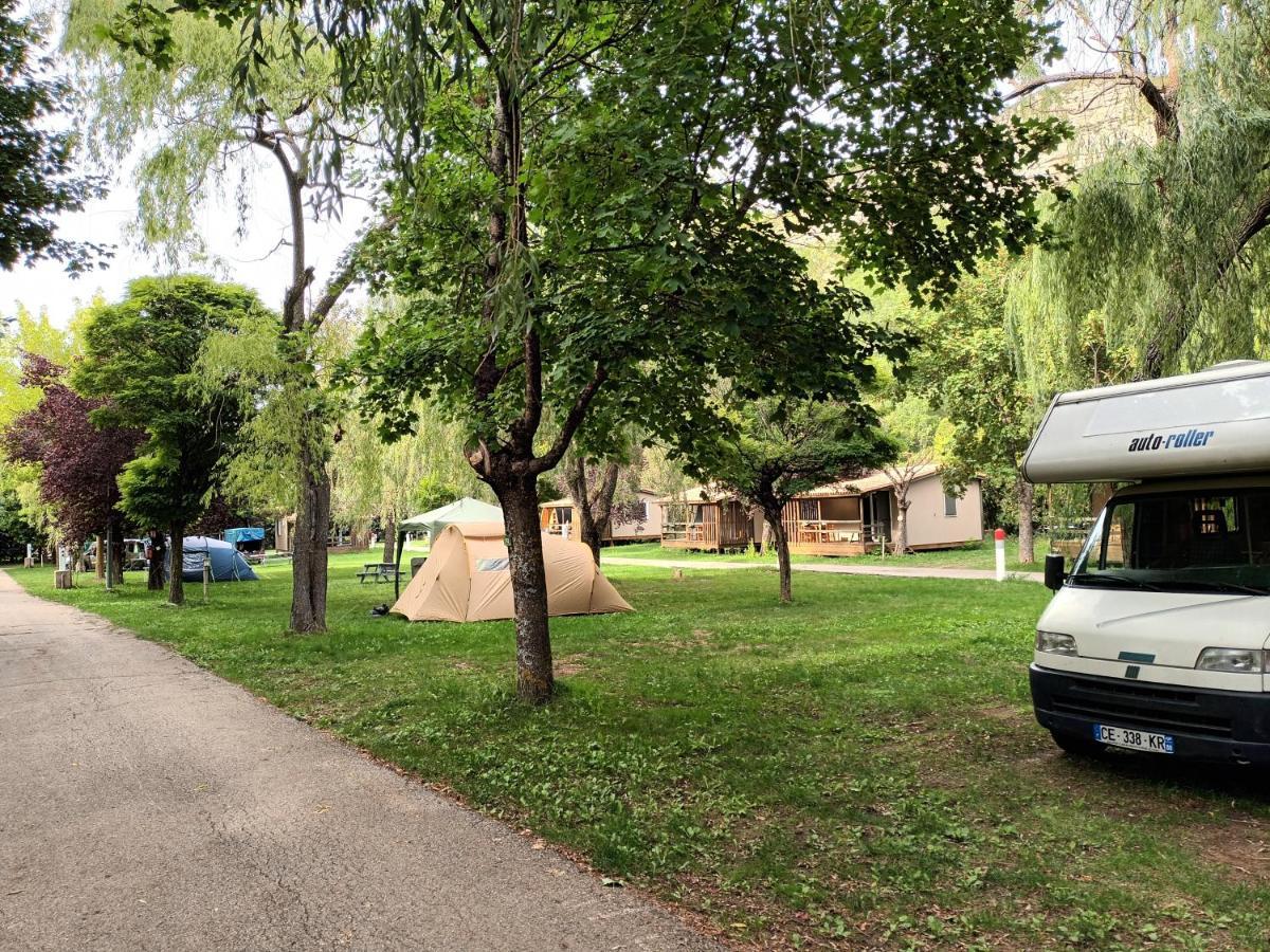 Camping Du Lac Saint-Julien-du-Verdon Dış mekan fotoğraf